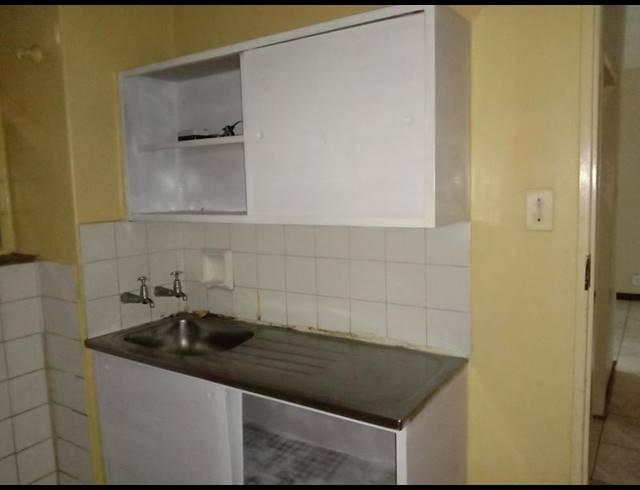 2 BEDROOM APARTMENT FOR SALE IN ARCADIA